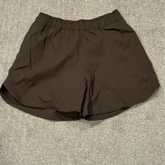 The North Face Women's Dark Brown Athletic Shorts - Picture 1 of 3
